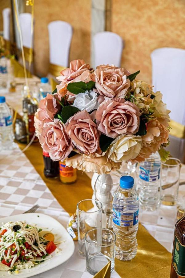 Hotel Montana Zewnętrze zdjęcie