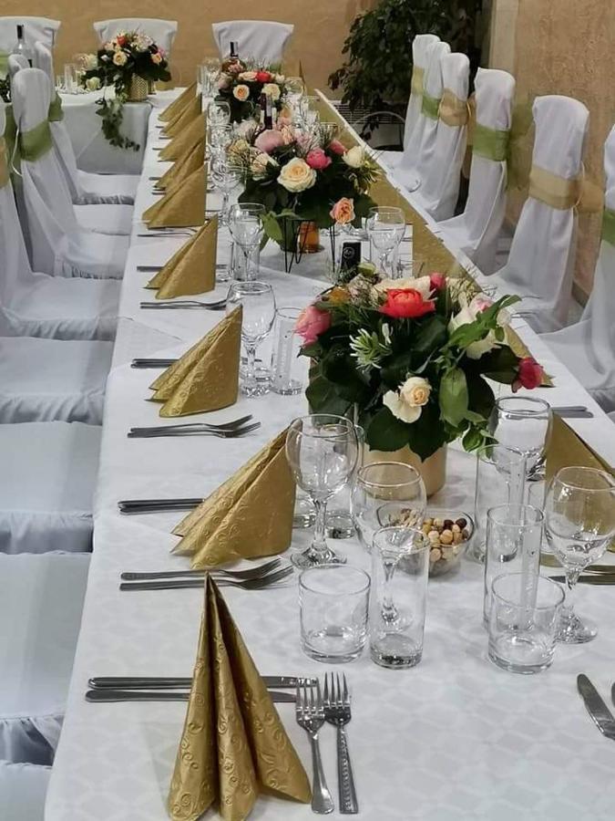 Hotel Montana Zewnętrze zdjęcie