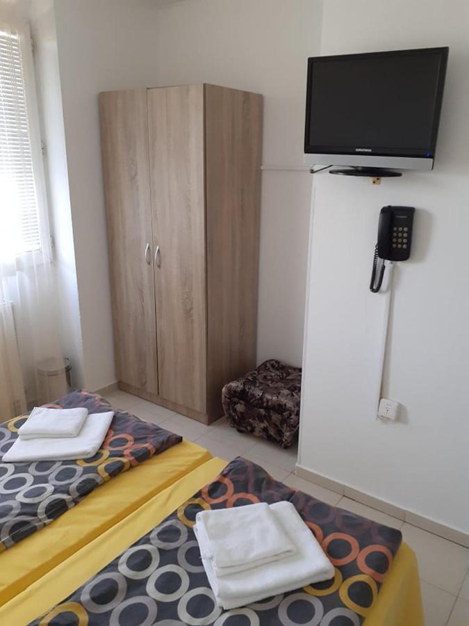 Hotel Montana Zewnętrze zdjęcie